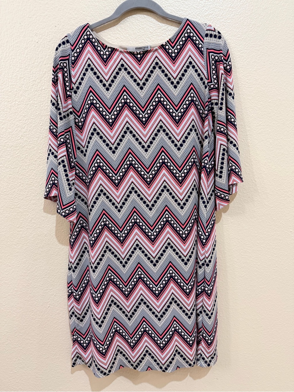 Studio One New York Chevron Mini Dress S Flare Sleeve Geometric Boho Pink Navy